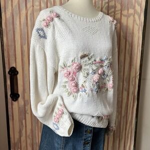 Premiere Hand Knit Floral Sweater M Cottagecore Grandma Chic Vintage 1980s Style